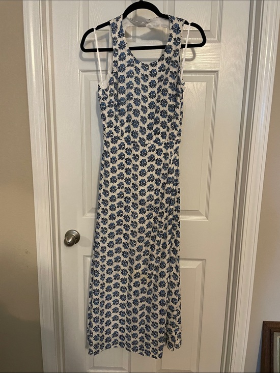 Lulus Dresses & Skirts - Lulu's White Maxi Dress with Blue Floral Pattern